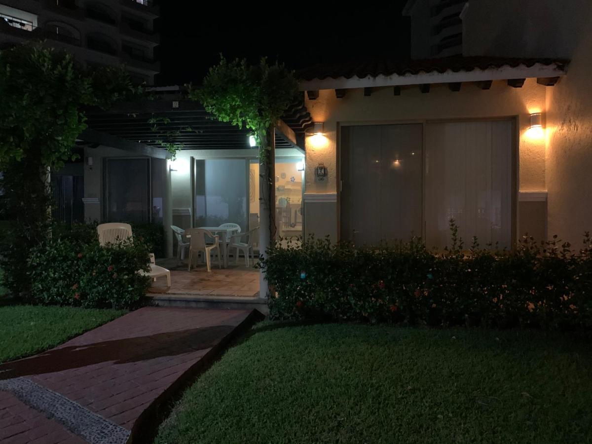 Hab Pta B Area De Villas Dentro Del Hotel Junto Al Krystal En Ixtapa Wifi 2A 1M Con Playa (Adults Only) Exterior foto