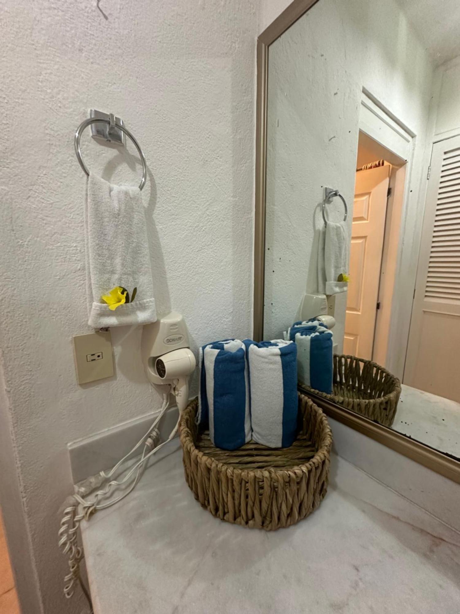 Hab Pta B Area De Villas Dentro Del Hotel Junto Al Krystal En Ixtapa Wifi 2A 1M Con Playa (Adults Only) Exterior foto